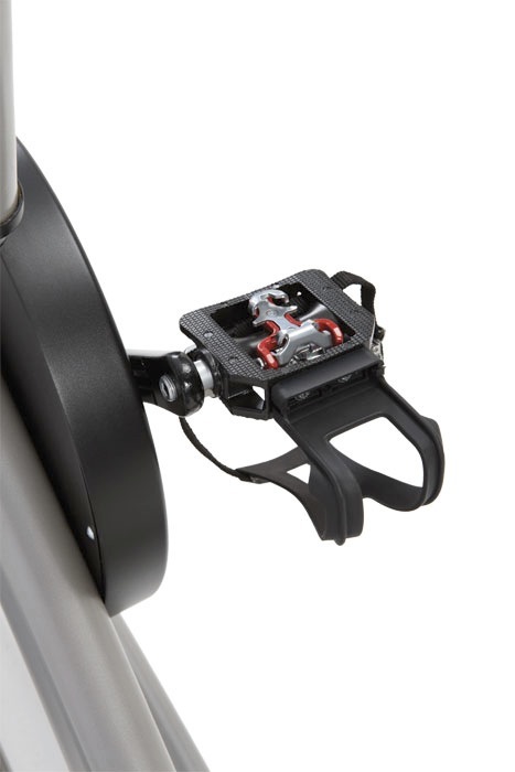 spin bike with clip in pedals